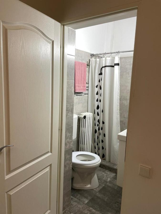 Ferienwohnung Centru Charming New Apartament Piata Universitate Bukarest Exterior foto